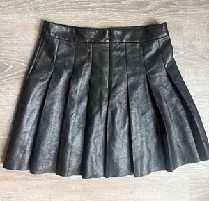 Aritzia Sunday Best Olive Vegan Leather Mini Skirt Pleated Black 6 thumbnail 1