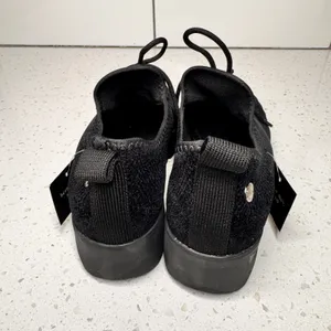 Bernie Mev Cara Women Black Vegan Knit Platform Sneakers‎ Size 38 or 7 NWOT thumbnail 8