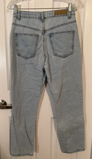 Cotton On Light Wash Mom Jeans thumbnail 2