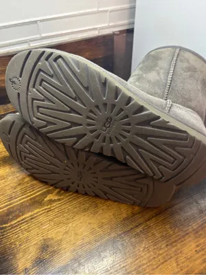 Ugg gray boots size 8 thumbnail 10