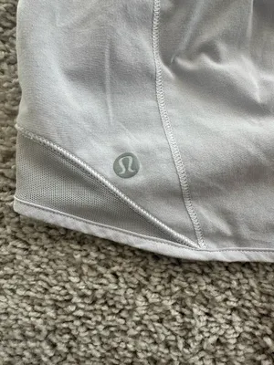 Lululemon Hotty Hot High-Rise Lined Short 4" thumbnail 4