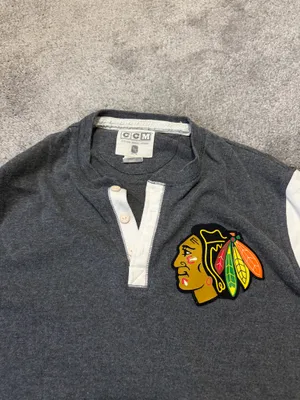CCM Blackhawks Vintage Henley Gray thumbnail 2
