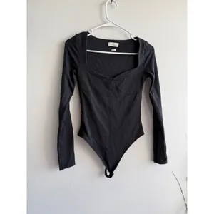 Babaton Contour Long Sleeve Bodysuit Black Sweetheart‎ Neck Thong Small 2619 thumbnail 2