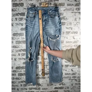 American Eagle | women curvy 90’s straight distressed denim thumbnail 8