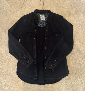 American Eagle Outfitters Black Button Up thumbnail 3