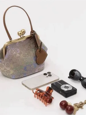 NWT SOLD OUT Coach Kisslock Bag 16 Crystal Signature Jacquard Rainbow Candy HTF thumbnail 5