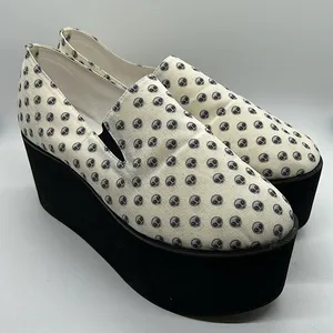 Omighty Cream Alien Platform Heels Shoes **Size 39/US Size 9** 👽👽 thumbnail 1