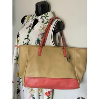 COACH Large Tan Orange Leather Tote/ Shoulder Bag thumbnail 4