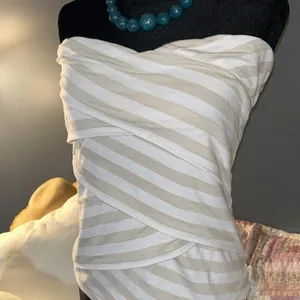 White House Black Market Size M Bandage Style Tube Top thumbnail 2