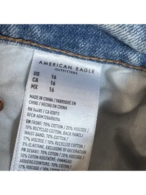 American Eagle Outfitters Relaxed Short Strigid Distressed Denim Shorts Size 16 thumbnail 5