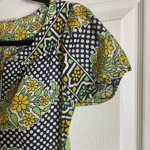 Floral Print Women's Top 100% cotton size medium thumbnail 6