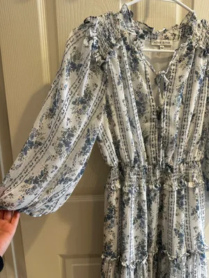 Moon River Women’s White And Blue Tiered Flowy Midi Dress Size Small thumbnail 2