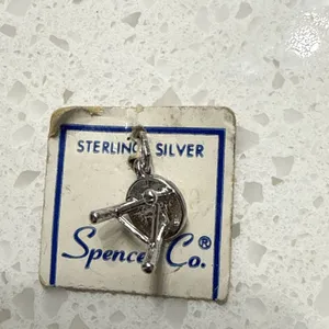 VINTAGE ESTATE SPENCER CO. 925 STERLING SILVER 3‎ Leg Stool CHARM thumbnail 2