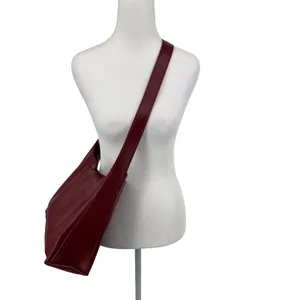 Burgundy Vegan Leather Hobo Shoulder Bag‎ Gold Buckle Strap Maroon Slouchy Tote thumbnail 4