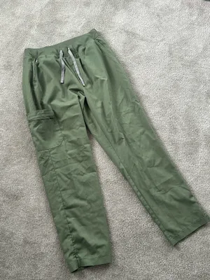 Green Hanes Scrub Bottoms thumbnail 1