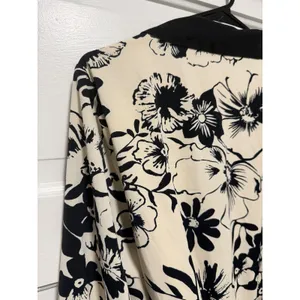Abercrombie & Fitch Womens Black Cream Floral Wrap Mini Dress Long‎ Sleeve thumbnail 7