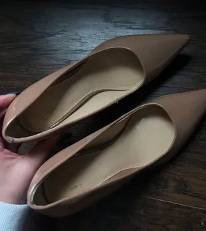 Marc Fisher Nude Heels thumbnail 4