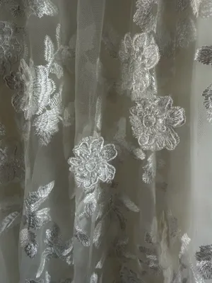 White A-Line Lace Wedding Dress with Appliques | Unworn with Tags thumbnail 6