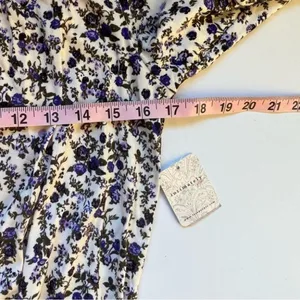 Free People Kaya Bodysuit Ivory Purple Floral Keyhole Size Small NWT thumbnail 4