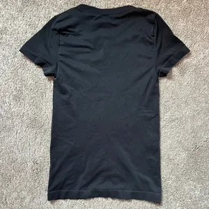 Sunday Best Aritzia Seamless Black Crop Top T-Shirt Basic Size XXS thumbnail 3