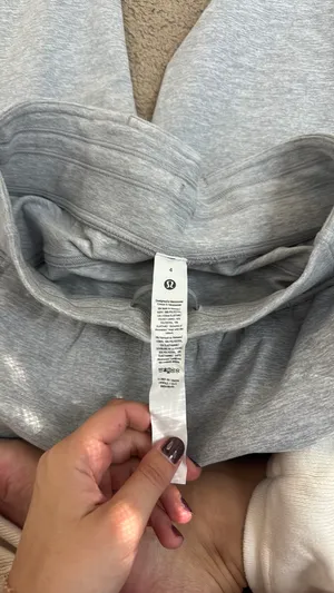 LuLuLemon Sweatpants thumbnail 2
