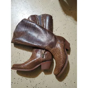 New Women’s Reba by Justin RM257 Brown Leather McAlester Western Boot size 9.5 B thumbnail 2