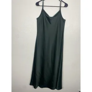 House of Harlow 1960 Green Satin V-Neck Slip Midi Dress Adjustable Straps M thumbnail 5
