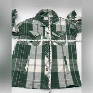 Offline by Aerie XS Plaid Green & White Jacket Shacket Oversized Women’s Layers thumbnail 10