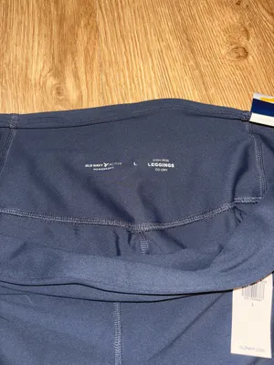Old Navy Cropped Leggings High-Rise thumbnail 5