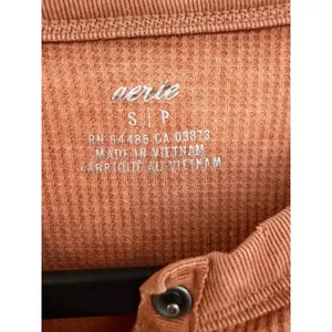 Aerie Henley Top Womens Small Orange Waffle Knit Long Sleeve Thermal Shirt thumbnail 2