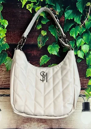 Steve Madden Chalk Quilted Hobo Bag Purse Handbag White Gray Supple 12x10x4 thumbnail 1