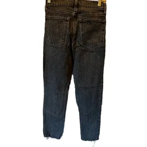 GAP Cheeky Straight High Rise Jeans‎ thumbnail 4
