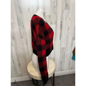 No boundaries sweater thumbnail 7