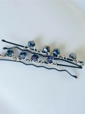 Black AB Crystals Beaded Bobby Pins thumbnail 3
