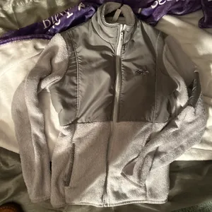 UW Whitewater Sherpa Women’s Lg thumbnail 1
