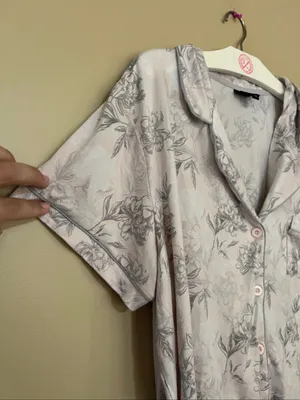 Tahari Patterned Pajama Set Womans Size XL thumbnail 4