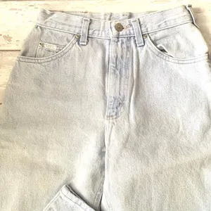 Vintage Lee Size 6 Jeans Women’s High Waisted Denim Light Wash Pants Blue thumbnail 2