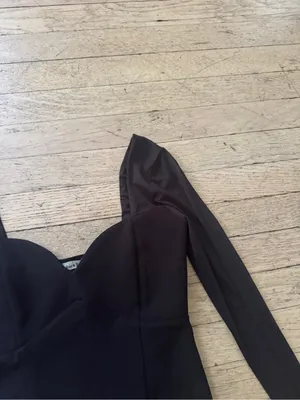 NWT Abercrombie & Fitch Black Long-Sleeve One-Piece thumbnail 3