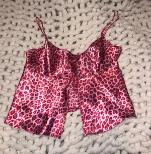 Tank Tops Size M thumbnail 1