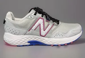 New Balance T410 Women's Gray/Pink Trail Running Shoes Size 11M thumbnail 1