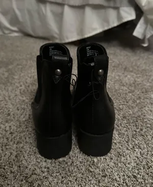 TJ Maxx Boots thumbnail 2