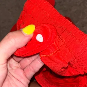Lululemon hotty hot shorts 2.5 in LR in carnation red thumbnail 3