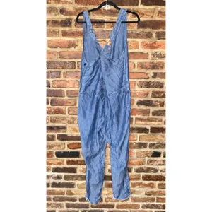 Michael Stars Blue Chambray Sleeveless Overall Jumpsuit Women's Size Large thumbnail 9
