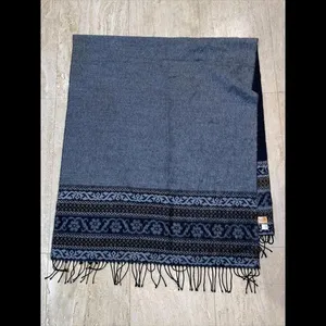 Primo Filo Italia Oversized‎ Fringed Soft Shawl/Scarf Acrylic 70”x31” thumbnail 2