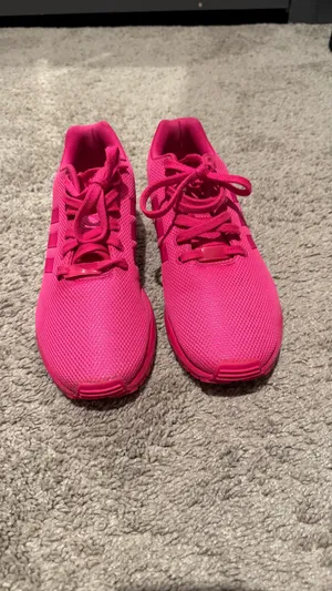 Pink Adidas Sneakers thumbnail 2