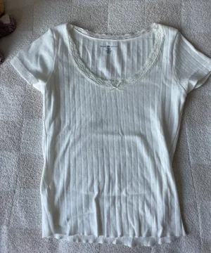 Brandy Melville Top thumbnail 1