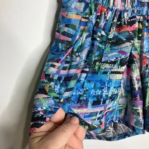 Lululemon seawheeze tracker shorts special edition multicolor women's size 6‎ thumbnail 4