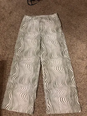 striped pants thumbnail 1