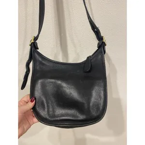 Vintage Coach Janice Legacy Crossbody Bag Womens Medium Black Leather Zip USA thumbnail 2