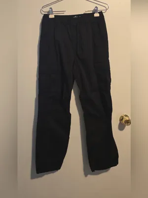 Hollister Wide-Leg Black Cargo Pants thumbnail 2